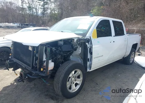 2018 Chevrolet Silverado 1500 2Lt from USA, damaged, VIN 3GCUKREC9JG394792